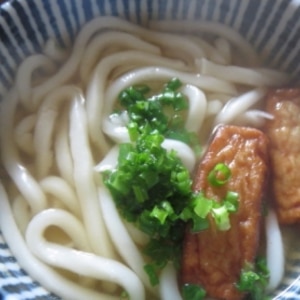 関西風あっさりツユのうどん